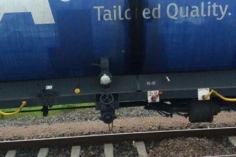 Schweröl ausgetreten: Feuerwehreinsatz am Hauptbahnhof Zwickau - Undichter Kesselwagen auf dem Hauptbahnhof Zwickau.