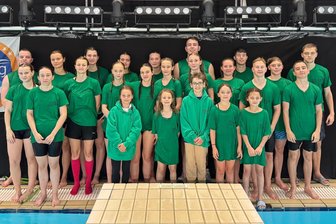 Schwimm-Küken aus dem Erzgebirge wachsen in Dänemark über sich hinaus - Mit einer 24-köpfigen Delegation war der SV Schneeberg in Dänemark vertreten.