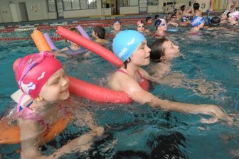 Schwimmhalle Bernsdorf ab Dienstag wieder geöffnet -