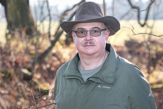 Schwüles Wetter im Vogtland: Lohnt es sich jetzt, in die Pilze zu gehen? - Steffen Schmidt ist Pilzberater aus Syrau. Er gibt Exkursionen, Kurse und stellt auf seiner eigenen Website Wissen über 180 vogtländische Pilze zur Verfügung.