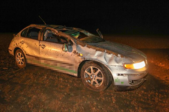 Seat überschlägt sich - 23-Jähriger leicht verletzt - 