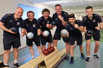 Sechs Aufstiege in zehn Jahren: Blau-Weiß Chemnitz kegelt ab sofort drittklassig - Die Kegler der Spielvereinigung Blau-Weiß Chemnitz schafften den Durchmarsch in die dritthöchste deutsche Spielklasse.