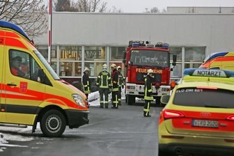 Sechs Leichtverletzte bei Brand in Zwickauer Chemielabor -