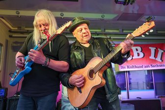 Seifenkistenversteigerung und Kultband RB II auf Grumbacher Kiefernbergfest - Die Kultband RB II ist beim Kiefernbergfest in Grumbach zu erleben.