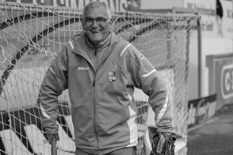 Sein Lachen wird fehlen: Chemnitzer FC trauert um einen Fan, der zur großen Stütze für den Verein wurde - Eine Frohnatur mit himmelblauem Herz: Jens Oppermann investierte viel Energie in seinen Lieblingsverein, den Chemnitzer FC.