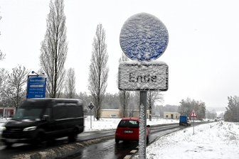 Seit fast 30 Jahren im Plan: Radweg zwischen Falkenau und Hainichen kommt - Auf der Frankenberger Straße in Hainichen endet bislang der Radweg in Richtung Falkenau. Nun soll die Verbindung zum Ortsteil an der S 201 gebaut werden.