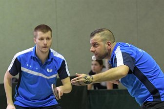 Sekt oder Selters für Lugauer Tischtennisspieler - Stanislav Chornobaiev (links) schwächelte in den jüngsten Partien. Gegen Hettstedt muss sich der Ukrainer – hier im Doppel mit Krisztian Katus – steigern, wollen die Gastgeber nicht mit leeren Händen dastehen.