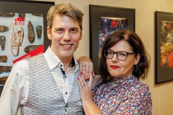 Selten gespielte Oper "Falstaff" erlebt Premiere im Erzgebirge - Sie singen die beiden Hauptpartien in der Oper "Falstaff": Bass Laszlo Varga den Sir John Falstaff und Sopranistin Bettina Grothkopf die Mrs. Ford.