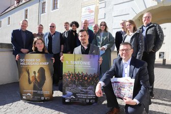 Semino Rossi, Olaf Schubert und die Hebamme: Wer sind die Stars bei den 16. Freiberger Sommernächten? - Die Akteure der 16. Saison präsentieren die Freiberger Sommernächte.