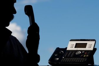 Senior lässt Telefonbetrügerin abblitzen - Telefonbetrüger, hier ein Symbolbild, sind meist professionell ausgebildet.