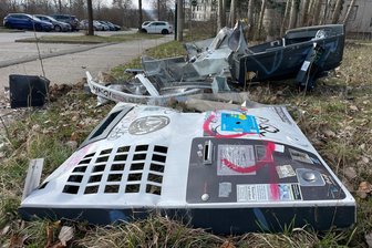 Serie von Automatensprengungen hält Polizei in Atem: Oberlungwitz ist jüngster Tatort - Immer wieder werden Zigarettenautomaten gesprengt. Das Archivbild zeigt einen Tatort an der Makarenkostraße in Zwickau.
