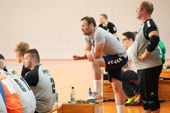 SG Handball Oberland kassiert die nächste Niederlage - Trainer Lars Grohmann und seine SG Handball Oberland sind derzeit wenig erfolgreich.