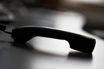 Sicherheitsrisiko: Erzgebirgsstadt muss 30 Jahre alte Telefonanlage im Rathaus rasch aufrüsten - Sicherheitsrisiko Telefonanlage? In Thalheims Rathaus gibt es Verbesserungsbedarf – so die Stadtverwaltung.