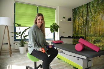 Sie wagt den Schritt in die Selbstständigkeit: Diese Vogtländerin eröffnet eine neue Praxis für Physiotherapie - Linda Günther eröffnet in Klingenthal eine neue Praxis für Physiotherapie.