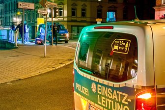 Sieben gegen zwei: Jugendliche im Erzgebirge von Gruppe attackiert - Am Auer Postplatz sind zwei Jugendliche angegriffen worden. Nicht der erste Zwischenfall dort.