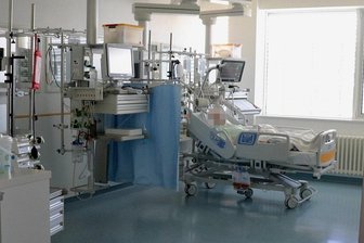 Sieben-Tage-Inzidenz in Mittelsachsen auf Jahreshöchstwert: So sieht es in den Kliniken aus - Entscheidend für staatliche Coronaregeln ist nicht mehr die Inzidenz, sondern die Belegung in den Krankenhäusern.