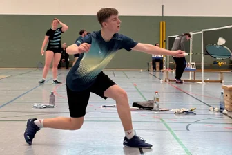 Sieg gegen Angstgegner beschert Badminton-Talent aus dem Erzgebirge historischen Erfolg - Ist in bestechender Form: Arthur Hähnel.