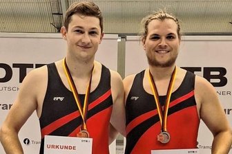 Silber und Bronze für den ESV Lok - Holten in Wolfsburg Silber und Bronze: Moritz Ziesler (links) und Tony Schmidtke (rechts). 