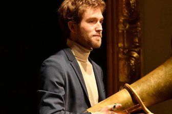 Sinfonie ohne Dirigent? Wie das geht, ist im Plauener Vogtlandtheater zu erleben - Florian Wielgorsik tritt als Solist im Philharmonischen Konzert auf.