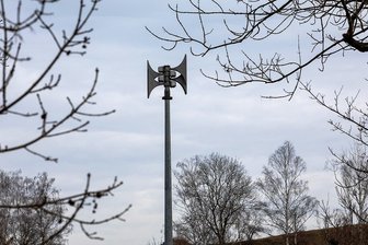 Sirenen: Noch viele Lücken im Vogtland - In Plauen eine Ausnahme: In Altchrieschwitz existiert eine moderne, elektronische Sirene. 