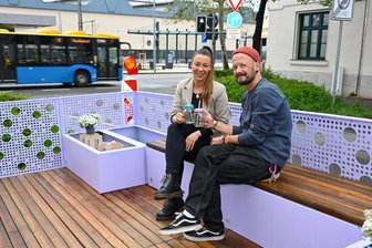 Sitzen statt parken in Chemnitz: Neue Stadtmöbel entlang der Kreativachse -