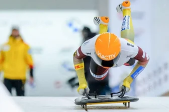 Skeleton-Weltcup: Bärensteinerin Kreher fährt auf Platz zwei - Skeleton-Pilotin Susanne Kreher musste sich am Freitag nur ihrer Teamkollegin Tina Hermann geschlagen geben.