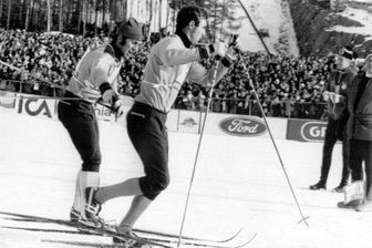 Skilanglauf: Staffel-Weltmeister Dieter Meinel aus Klingenthal verstorben - Sie legten den Grundstein für WM-Staffelgold in Falun: die Klingenthaler Gerd Heßler (links) und Dieter Meinel.