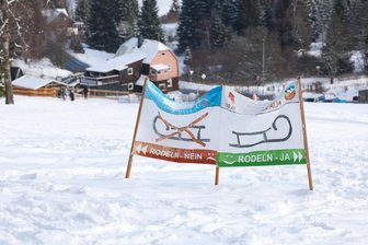 Skilift im vogtländischen Mühlleiten geschlossen - das ist der Grund - Am Skihang Mühlleithen darf eingeschränkt gerodelt werden.