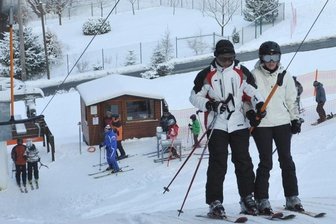 Skipass: Erlbacher fordern faire Zusammenarbeit der Partner - Das Skigebiet am Erbacher Kegelberg besitzt die mit knapp 700 Metern längste Abfahrt im Vogtland.