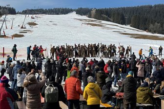 Skisaison: Endspurt am Fichtelberg - Mit dem Nostalgieskirennen endete am Samstag der Skibetrieb am Haupthang.
