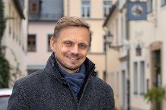 Skizzenhaft: Plauener Künstler Michael Persch stellt in Dresden aus - Architekt und Urban Sketcher Michael Persch in seiner Heimatstadt Plauen.