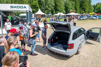 Skoda-Fans pilgern ins Erzgebirge: Der Berg ruft zum 14. internationalen Treffen am Katzenstein - Zum 14. Mal heißt es „Der Berg ruft ...“. Das ist das Motto des internationalen Skodatreffens am Katzenstein in Pobershau.