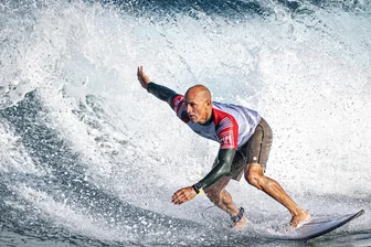 Slater, Jagr, Brady, Pechstein, Langer - die Stars, die nicht aufhören wollen - Profisurfer Kelly Slater.