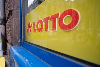 So ein Lotto-Glückspilz: Vogtländerin wird fast Millionärin - Auf die richtigen Zahlen beim Lotto kommt es an. Die hatte nun eine 38-jährige Vogtländerin.