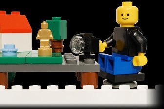 So eine „Steinerei“: Festival der Brickfilmer in Chemnitz - Filme mit Klemmbausteinen werden sehr zeitaufwendig produziert.