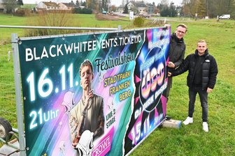 So geht Festival im Herbst und Winter: Ü-30-Party und Blvck Crowz in Frankenberg - Die Hainichener Andreas Wernicke (l.) und Erik Militzer laden zu zwei Partys nach Frankenberg ein.