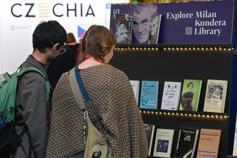 So präsentiert sich Ehrengast Tschechien auf der Buchmesse - Gastland der Frankfurter Buchmesse: Tschechien. (Archivbild)