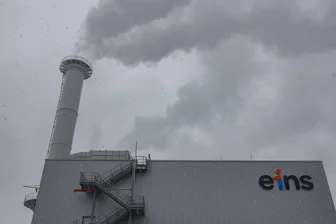 So reagiert der Chemnitzer Versorger Eins auf Kritik an Kraftwerks-Projekt - Der Chemnitzer Versorger Eins Energie in Sachsen sorgt per Fernwärme in Zehntausenden Haushalten für warme Stuben. Seit dem Ausstieg aus der Braunkohle im vergangenen Jahr sind zwei Gaskraftwerke in Betrieb (Foto). Nun soll ein Holzkraftwerk folgen.