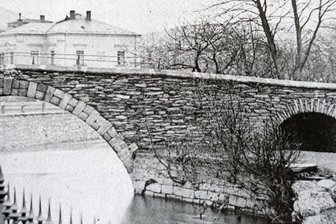 So sah Plauens alte Gössel-Brücke von 1836 aus - Es gab in Plauen eine alte Gössel-Brücke (im Bild) von 1836, wie das Repro aus dem Museumsheft 60 zeigt. 