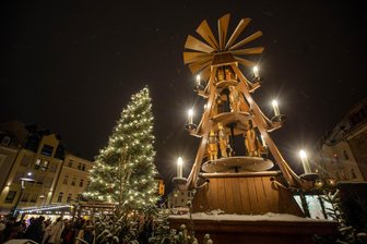 So will das Rathaus für mehr Sicherheit auf dem Plauener Weihnachtsmarkt sorgen - Auf geht‘s: Am Dienstag wird der größte Weihnachtsmarkt des Vogtlands eröffnet. Besucher sollen sich sicher fühlen.