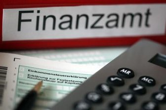 Softwarepanne: Steuerpflichtige müssen lange auf ihr Geld warten - 