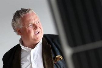 Solar-World Industries erhöht Produktion und Mitarbeiterzahl - An der Spitze der neu gegründeten Solar-World Industries GmbH steht der einstige Solarworld-Gründer Frank Asbeck..