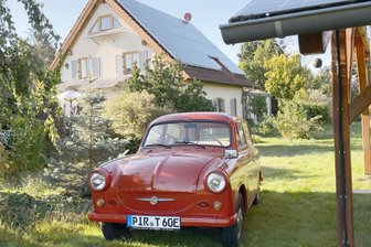 Solarparty und E-Trabi in Grünlichtenberg - Diesen Trabant mit E-Motor aus Dresden gibt es zu sehen.