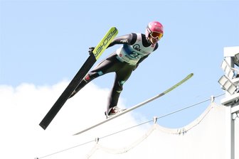 Sommer-Grand-Prix in der Vogtland-Arena: Alle Infos zu Parkplätzen und Shuttle-Bussen - Viele Fans wollen beim Sommer-Grand-Prix mit den Skispringern mitfiebern.
