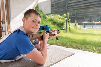 Sommerbiathlet aus Brand-Erbisdorf beim Heimspiel dabei - Louis Ziebell geht tritt für Brand-Erbisdorf in der Jugendklasse an.