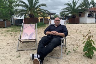 Sommerkino mit den Füßen im Sand: Zwickaus „Mexikaner“ macht es möglich - Marketingverantwortlicher Ronny Wagner freut sich am meisten darüber, dass er den Gästen der Filmtage freien Eintritt anbieten kann.
