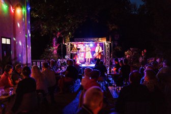 Sommernächte auf der Schlossterrasse: Warum das Eröffnungskonzert in Waldenburg ausfällt - Die Big Boppers (Foto) aus Glauchau kehren 2025 auf die Open-Air-Bühne von Schloss Waldenburg zurück.