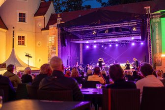 Sommernächte und Chorgesang - fünf Tipps zum Wochenende in Mittelsachsen - Die Sommernächte in Freiberg starten am Sonntag.