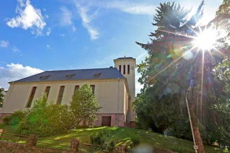 Sommerserenade in Zwickau-Planitz: Zum Auftakt spielt das Kammerorchester des Konservatoriums - In der Christuskirche in Planitz wird am Sonnabend die Reihe der Sommerserenaden eröffnet.