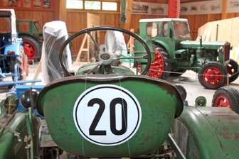 Sonderführung zu Traktoren im Landwirtschaftsmuseum -